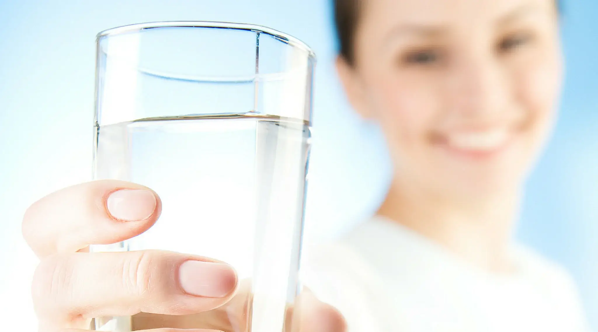 QANDAY QILIB 1 HAFTADA TEZ VAZN YO’QOTISH MUMKIN: AYOLLAR UCHUN 10 TA OSON MASLAHAT