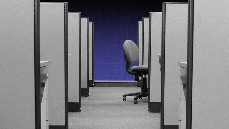 Clover ishchi kuchining 10 foizini qisqartiradi, asosiy operatsiyalarni UST HealthProof-ga o’tkazadi